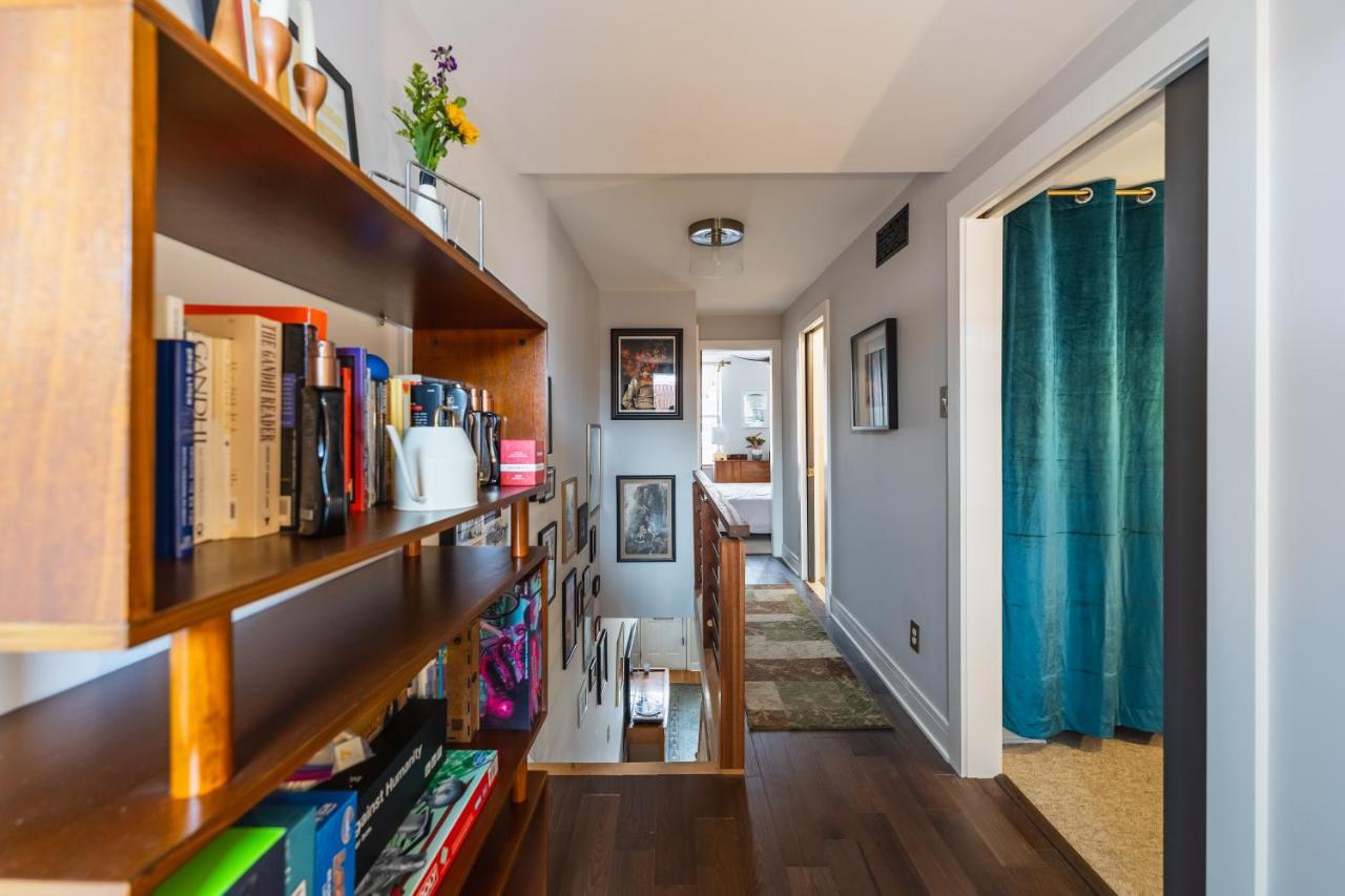 Bedroom In Thoughtfully Decorated East Passyunk Home Filadélfia Exterior foto