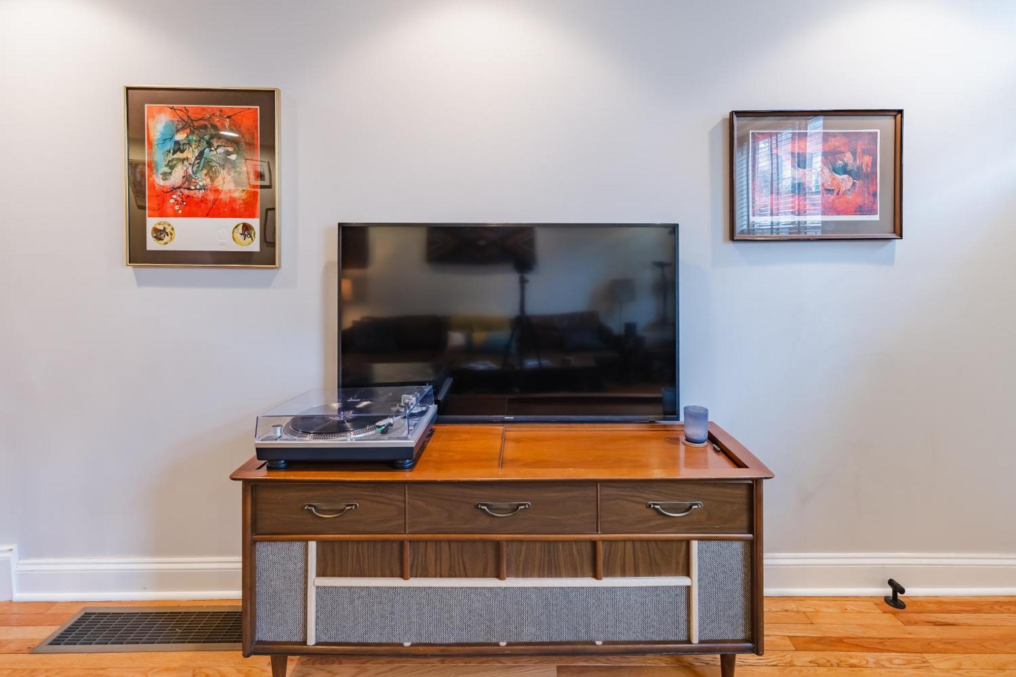Bedroom In Thoughtfully Decorated East Passyunk Home Filadélfia Exterior foto